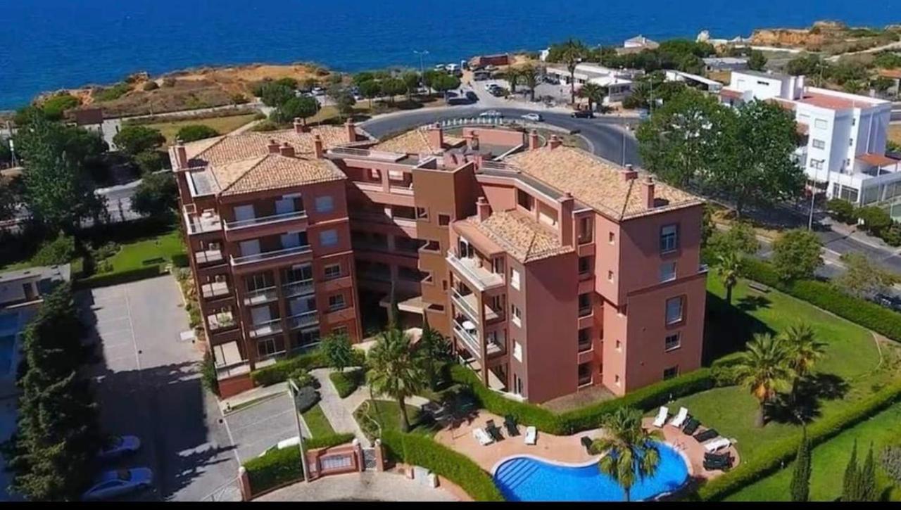 Beach & Sea Apt, Fast Wifi, Airco, Private Parking And Pool Portimão Extérieur photo