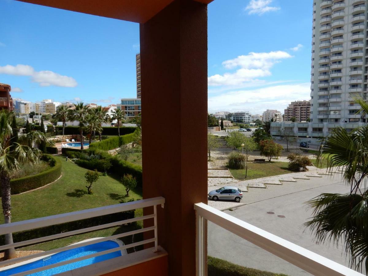 Beach & Sea Apt, Fast Wifi, Airco, Private Parking And Pool Portimão Extérieur photo