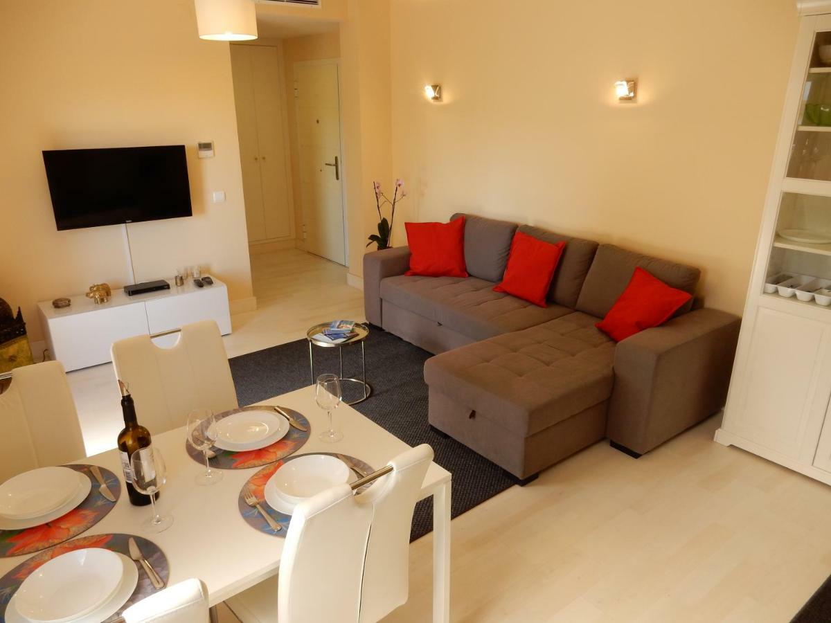 Beach & Sea Apt, Fast Wifi, Airco, Private Parking And Pool Portimão Extérieur photo